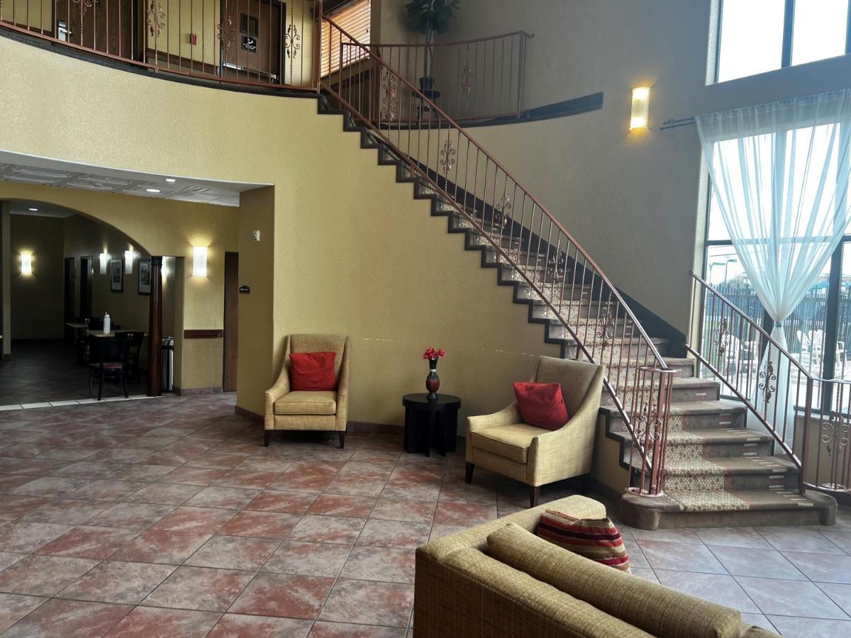 Hotel Baymont By Wyndham Cuero Exterior foto